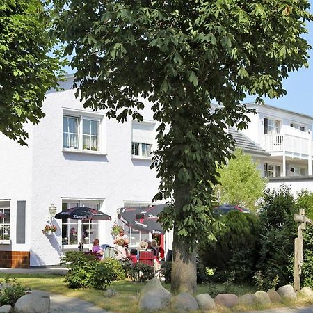 Aparthotel Saatmann Garni Ahrenshoop Bagian luar foto