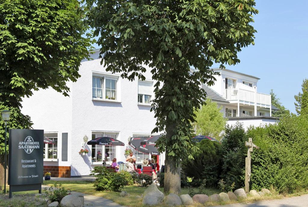 Aparthotel Saatmann Garni Ahrenshoop Bagian luar foto