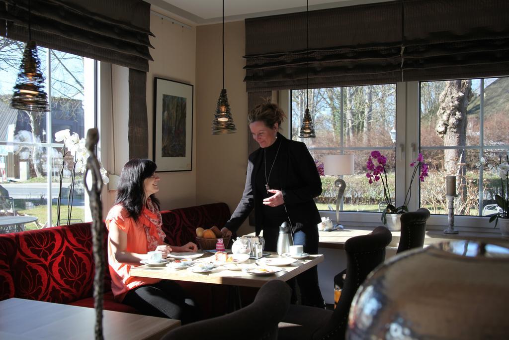 Aparthotel Saatmann Garni Ahrenshoop Bagian luar foto